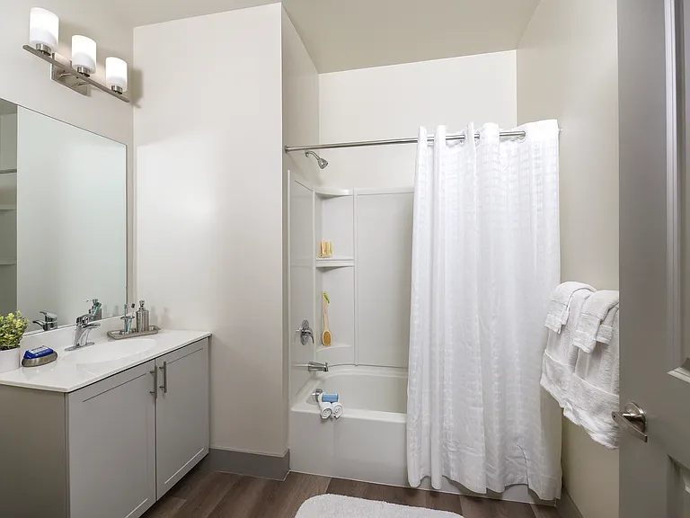 722 Chancellor — Photo 16