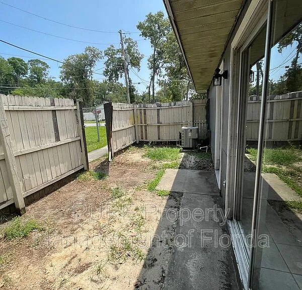 3850 SE 17th Ct #A — Photo 24