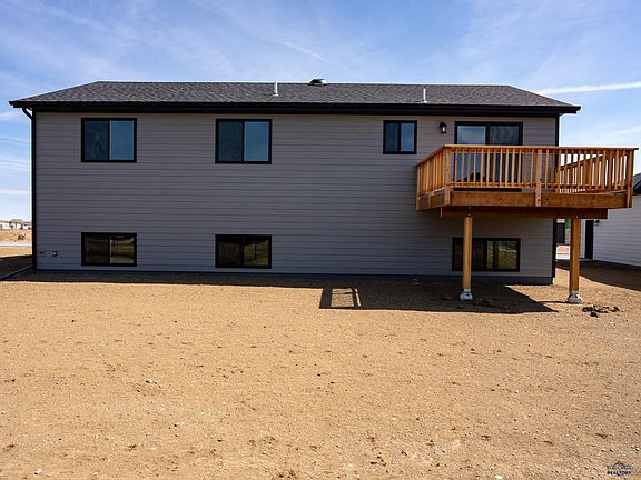 2nd image of 619 Bull Run Dr