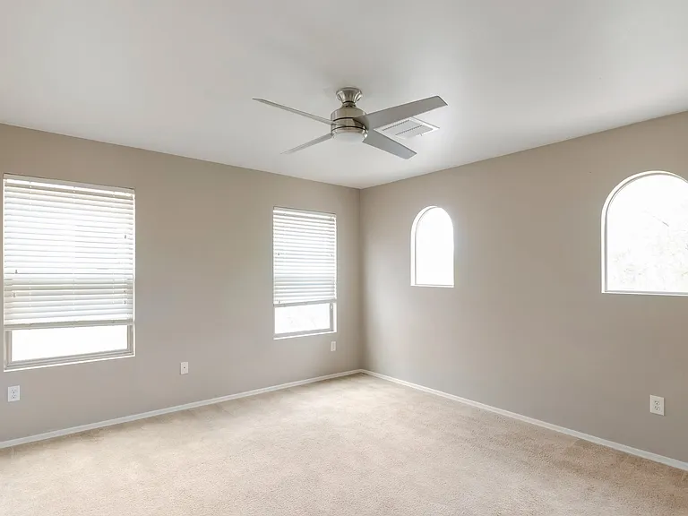 1595 W Gleaming Moon Ln — Photo 11