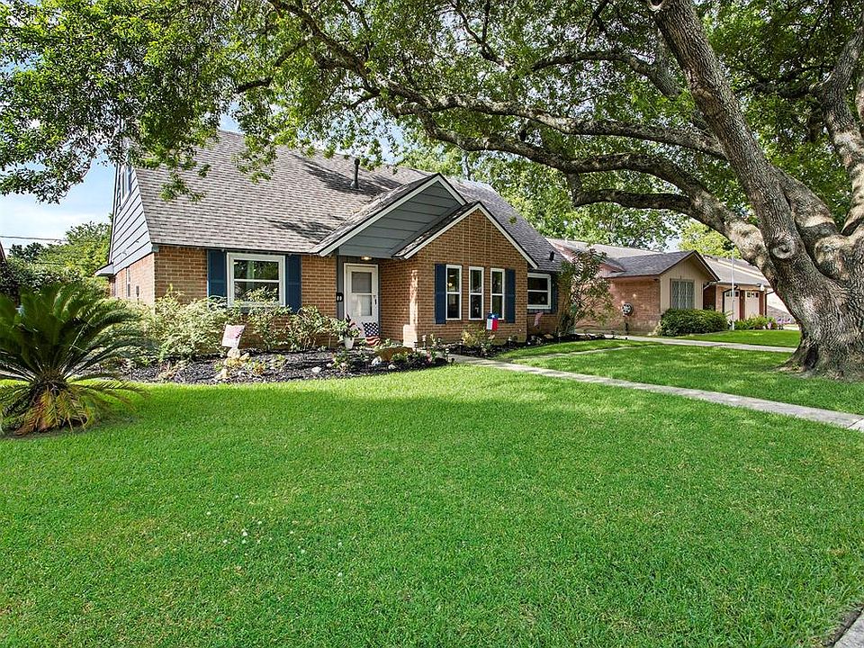 1st image of 1809 El Mar Ln