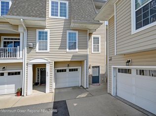 608 April Way, Middletown, NJ 07748