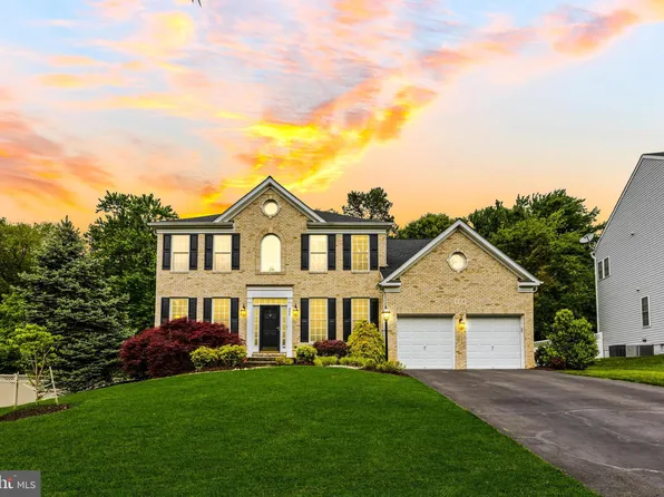 604 Pearl Point Ct, Millersville, MD 21108