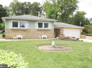 914 Faunce St, Delran, NJ 08075