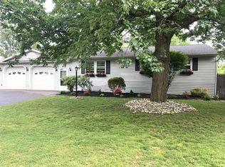 14 Canton St, Schenectady, NY 12304