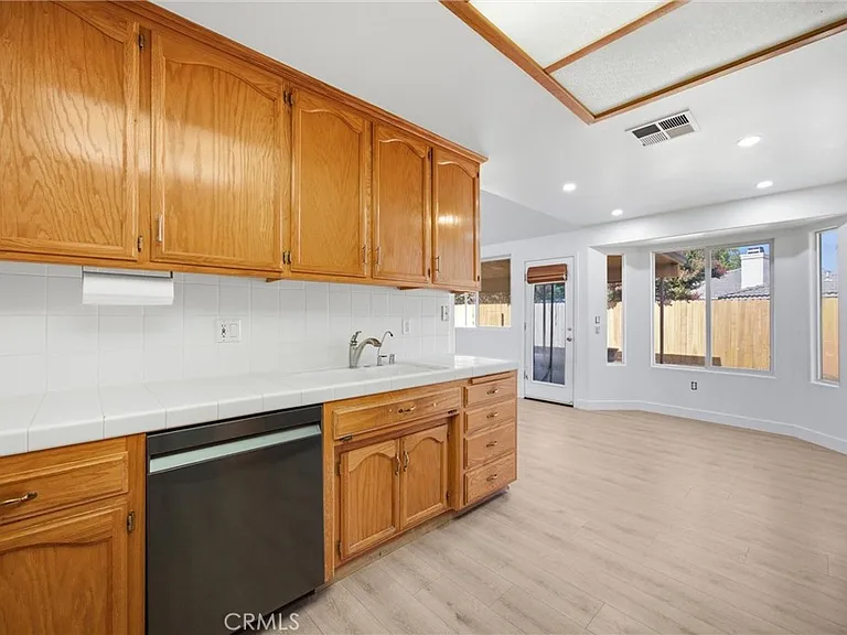 5009 Shaman Ct — Photo 20