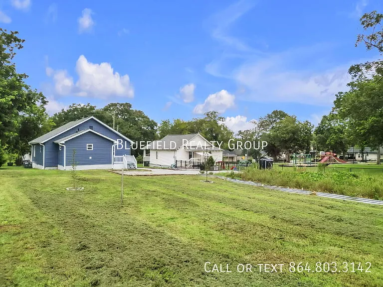 212 E Bearden St — Photo 25