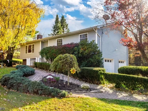 72 Decker Rd, Wantage Twp., NJ 07461