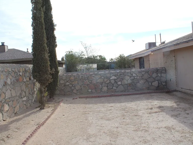 5947 Deer Ave — Photo 19