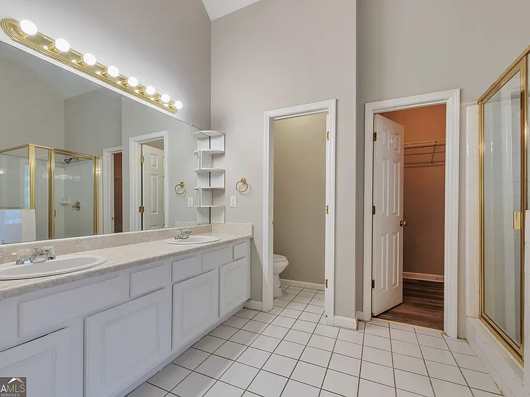 38 Rockport Dr — Photo 24