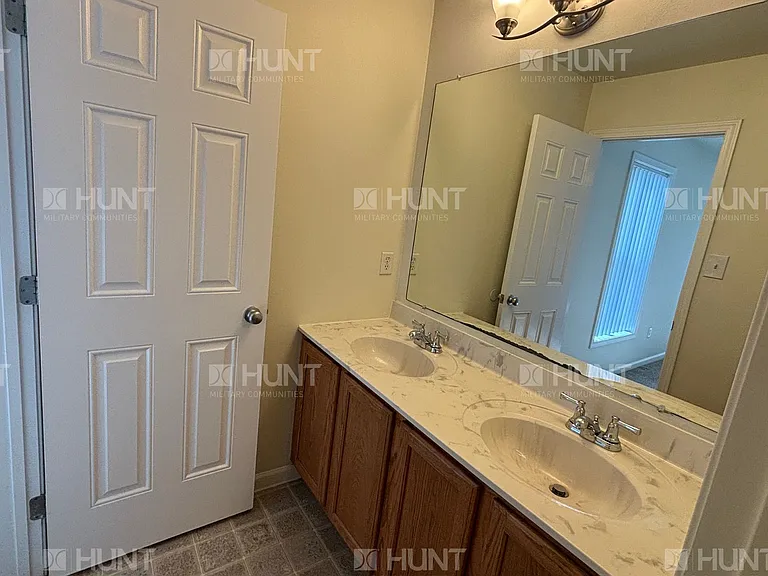 123 Barrett Dr — Photo 12