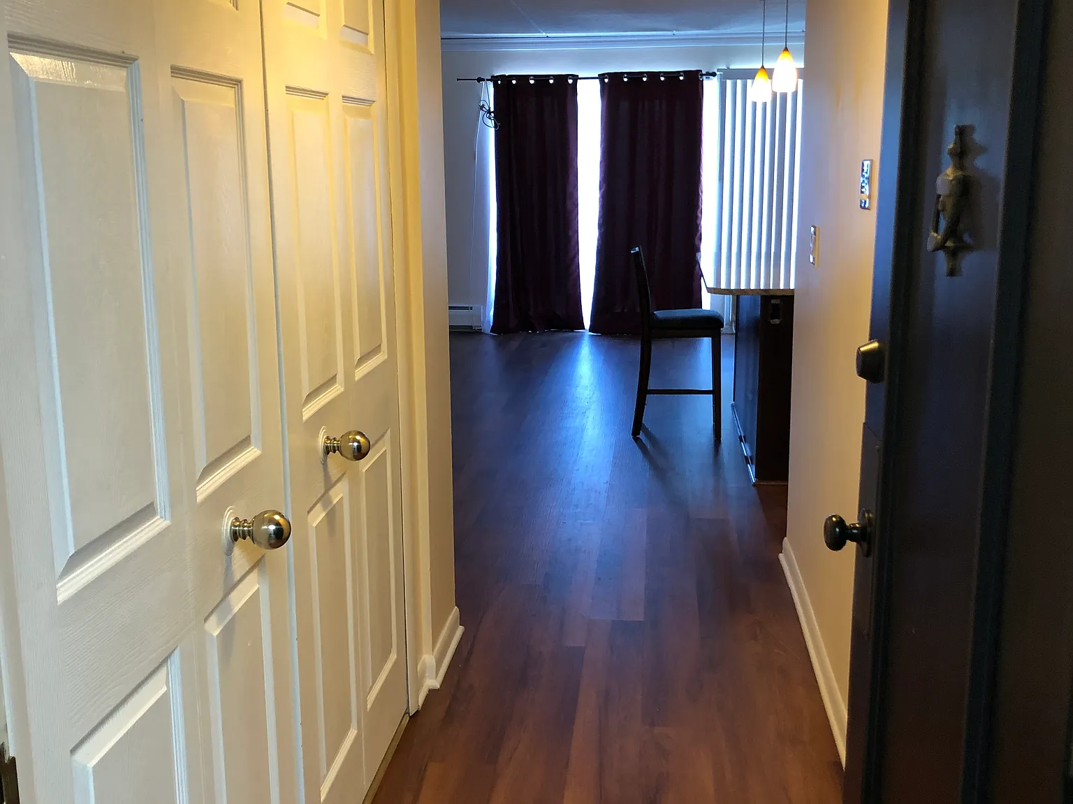 1 bed, 740 sqft, $1,875 — Photo 4
