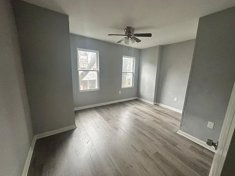 1534 S 52nd St #2 — Photo 3