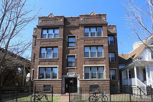 3418 N Bosworth Ave #2 Photo 1