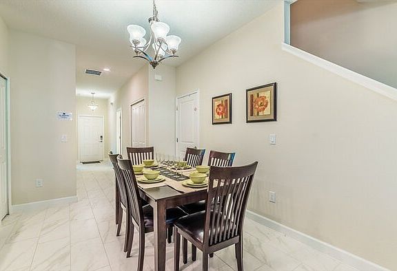 5th image of 4801 Brier Rose Ln