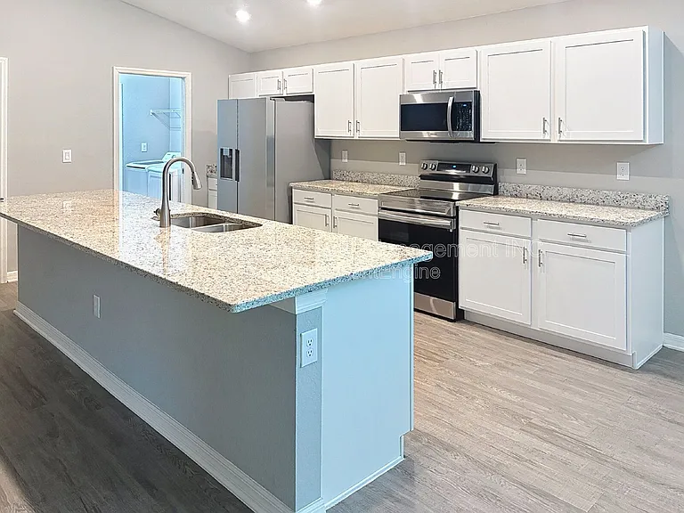 12111 Stone Pine St — Photo 10