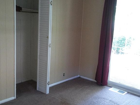 Larger bedroom
