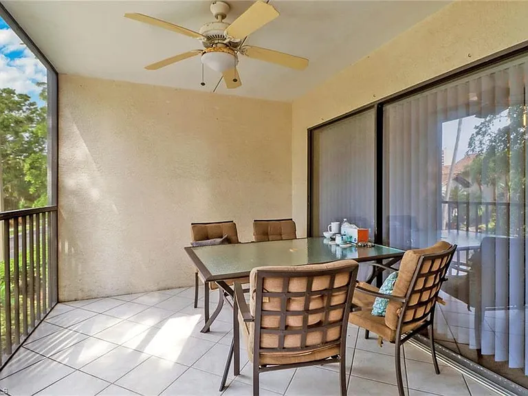 9901 Sunset Cove Ln #226 — Photo 13