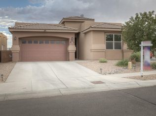 7320 Valle Cantero Ln NW, Albuquerque, NM 87114