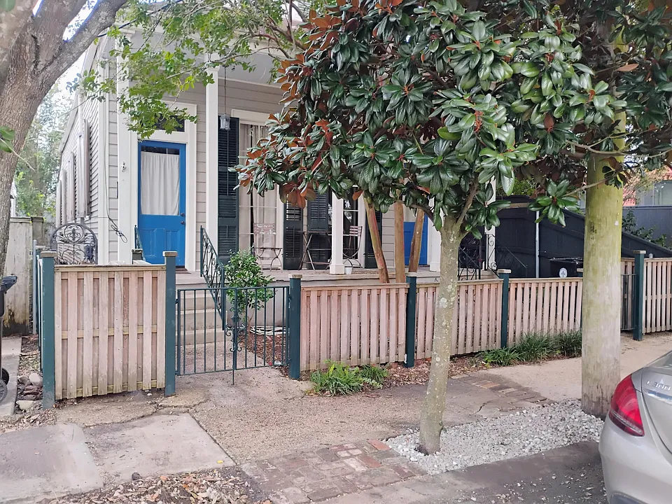223 Pine St #1