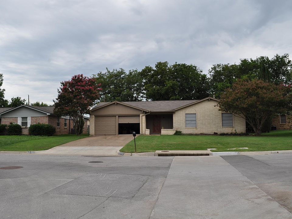 1st image of 6441 Carousel Dr