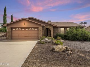 1032 Fran Dr, Las Cruces, NM 88007