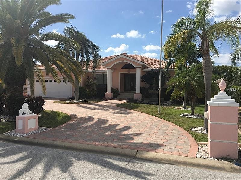 1st image of 2510 Hibiscus Dr W
