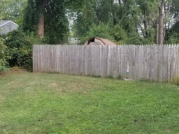 3rd image of 36 Heron Ct