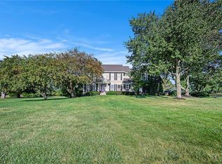 16970 Grandview St, Overland Park, KS 66085