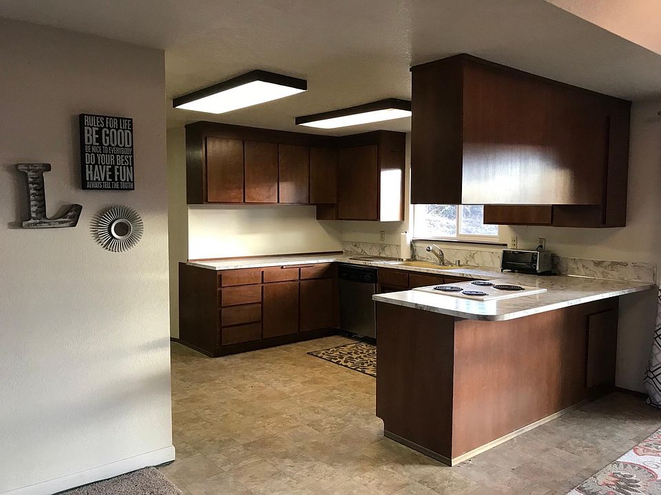 1st image of 26307 NE Kennedy Dr