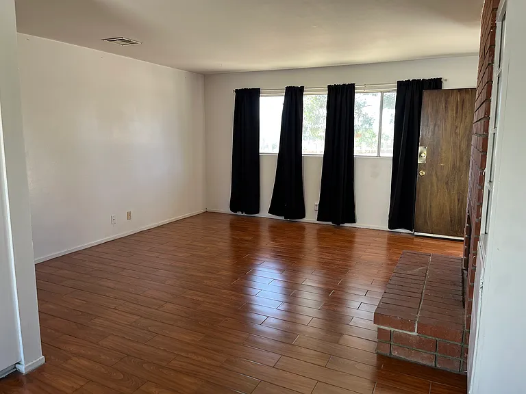 18515 Symeron Rd — Photo 7