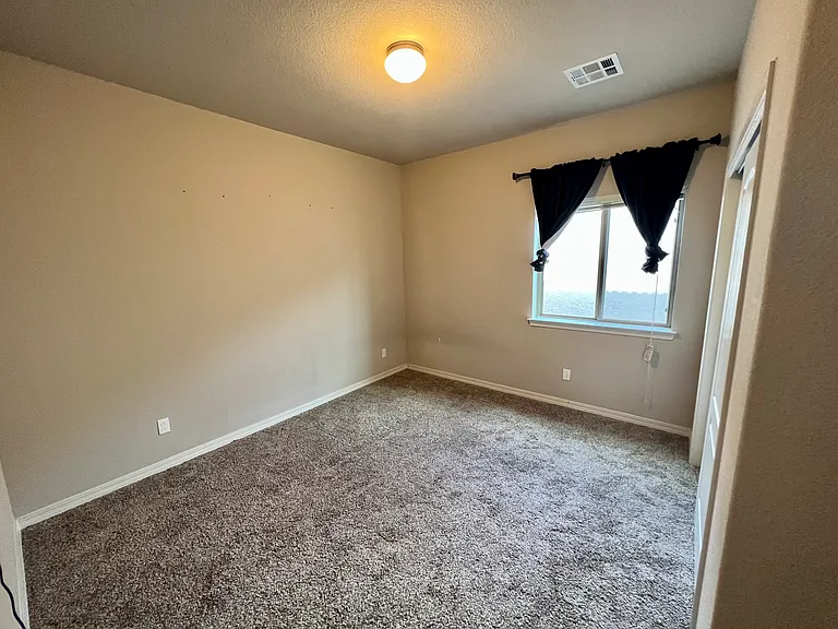 13661 Lartington St — Photo 3
