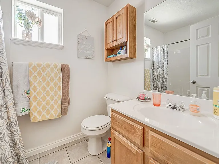 551 N 200 E #307 — Photo 5