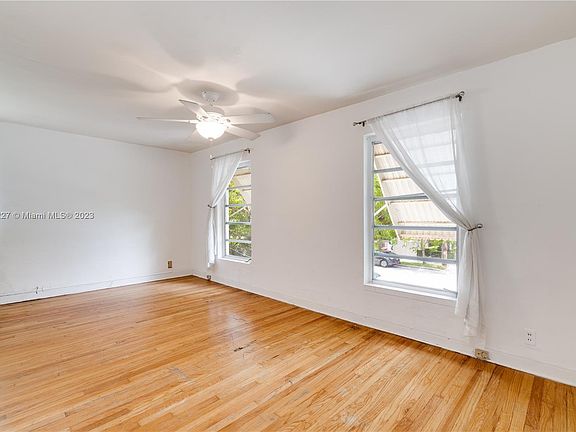 5th image of 1414 Galiano St #1414
