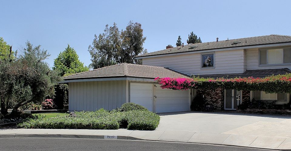 For Sale: 1690 Dara St, Camarillo, CA 93010