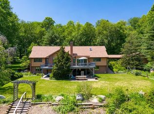 136 W Quasset Rd, Woodstock, CT 06281