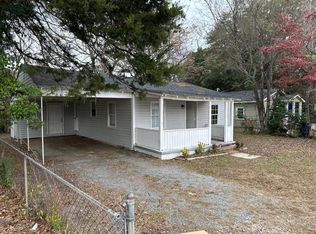 1708 Powell St, Fayetteville, NC 28306