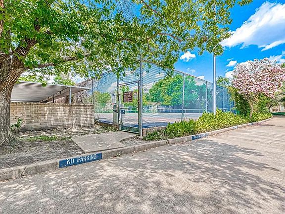 4th image of 10051 Westpark Dr APT 236