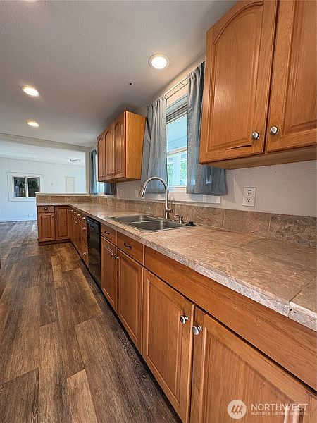 4th image of 12006 218th Avenue Ct E