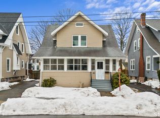 30 Washington Manor Avenue, West Haven, CT 06516