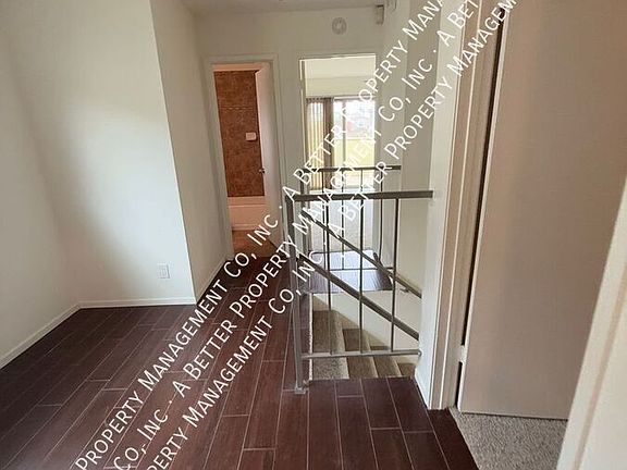 3rd image of 134 14th St Unit B