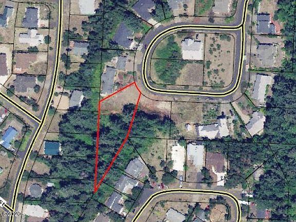 4th image of 2722 NW Seafarer Ct