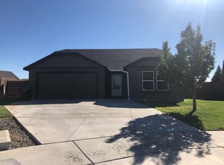3611 W Everett Pl, Moses Lake, WA 98837