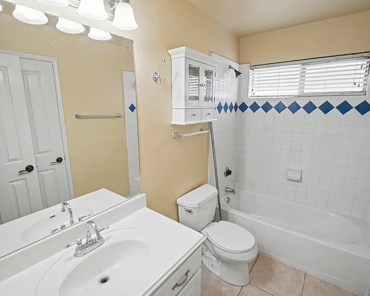194 Laceleaf Ln — Photo 36