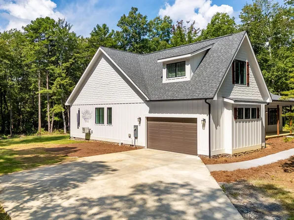 81 Horseshoe Bend Rd, Signal Mountain, TN 37377