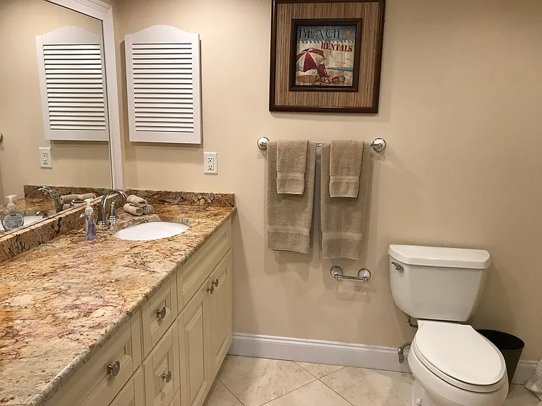 9064 Midnight Pass Rd — Photo 10