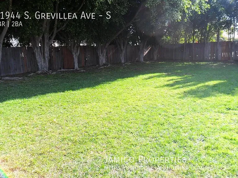 11944 S Grevillea Ave #S — Photo 4