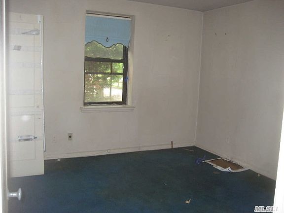4th image of 4728 216th St