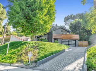 4642 Poe Ave, Woodland Hills, CA 91364