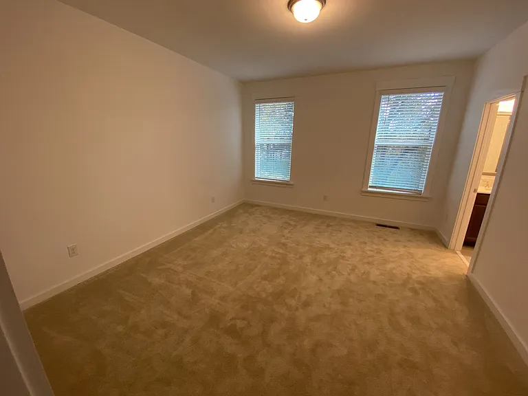1110 Kiernan Grove Ln — Photo 48
